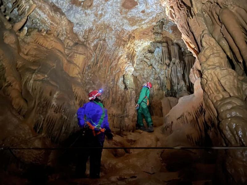 Salavas: Caving - Grotte de Cordier - FAQs