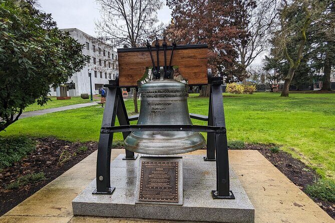 Salem Oregon Scavenger Hunt Walking Tour and Game - The Highlights of Salem’s Attractions on This Tour