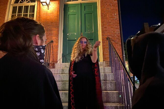 Salem's Spooky Spectres Walking Ghost Tour - Salems Spooky Spectres Walking Ghost Tour: A Guide to the Haunted Side of Salem