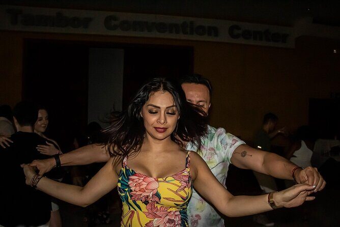 Salsa and Bachata Class and Night Out in Mexico City - Key Points