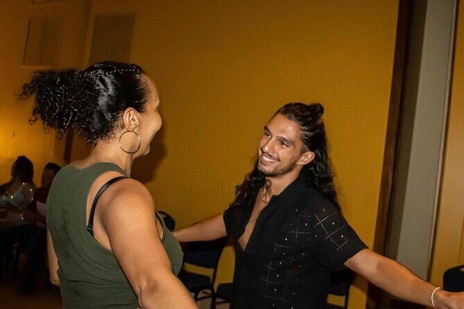 Salsa and Bachata Class and Night Out in Mexico City - An Honest Look at the Price and Inclusivity