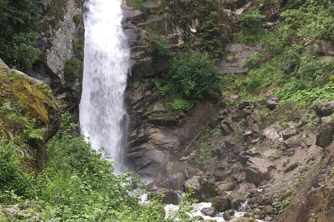 Salt Lake City's Top Guided Hiking Tour with Charcuterie board - What to Expect from This Guided Hike