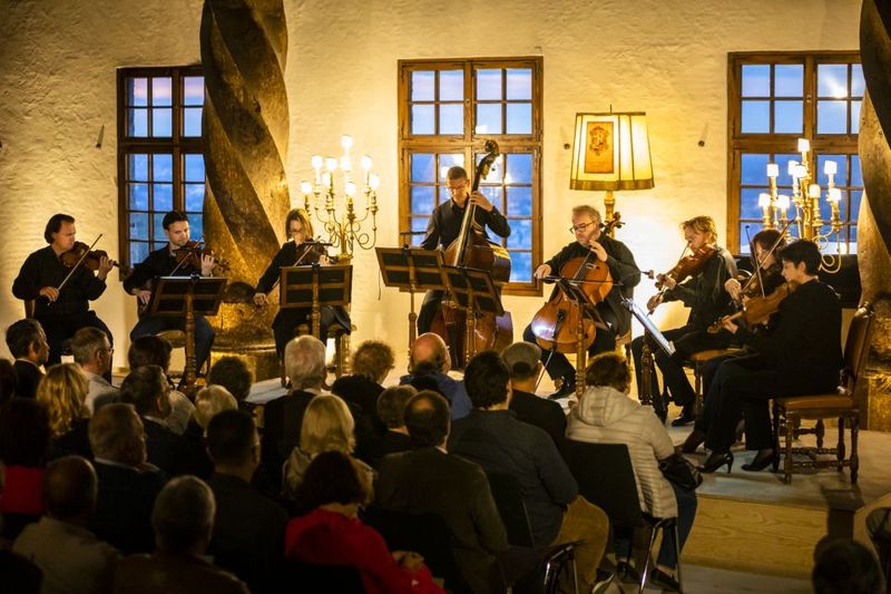 Salzburg: Best of Mozart Fortress Concert and Dinner - The best way to decide: book for the music, not just the view