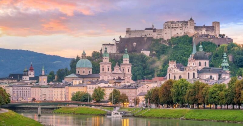 Salzburg: Christmas Market Magic with a Local - Authenticity and Authentic Guide Experience