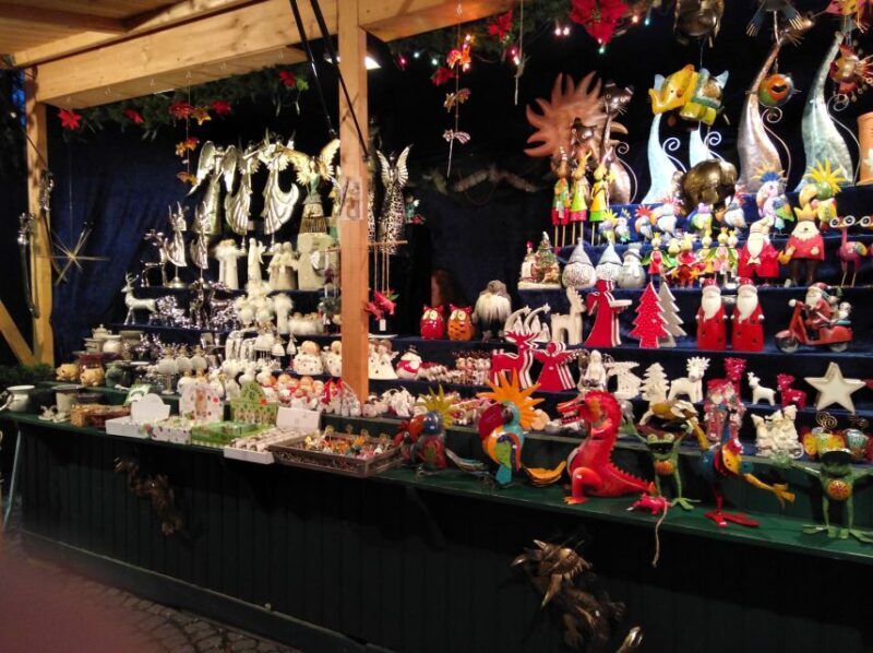 Salzburg City & Singing Christmas Tour in English - What’s Included and How It Works