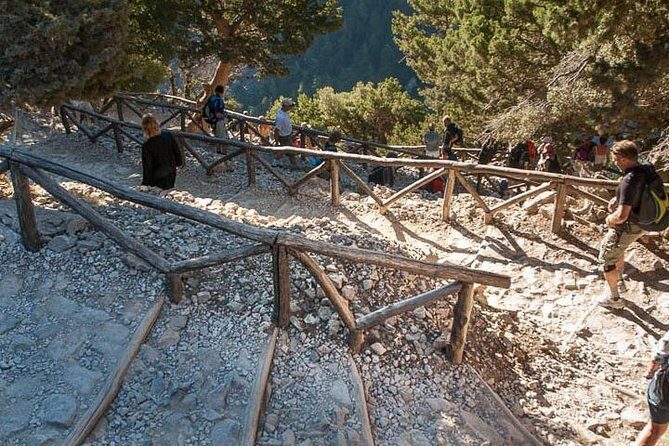 SAMARIA Gorge Walk: full day from area Heraklion CRETE - The Guide and Group Size