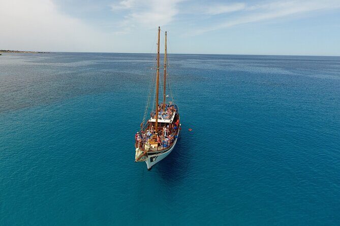 San Antonio Crystal Sea Cruise from Protaras - FAQs