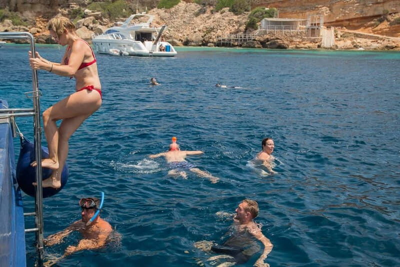 San Antonio: Es Vedrà, Formentera Tour with Food & Drinks - FAQ