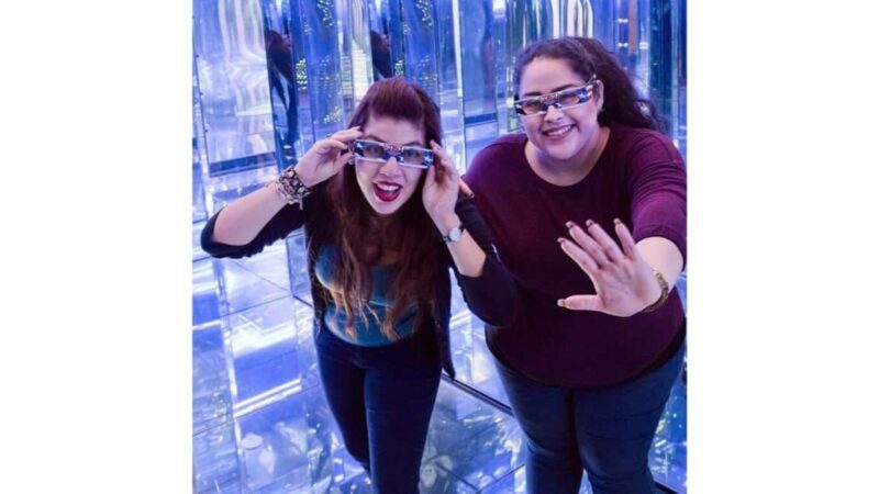 San Antonio: Mirror Maze and Escape Room Ticket - Key Points