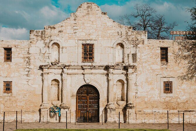 San Antonio River Walk Self Guided Audio Tour - An In-Depth Look at the San Antonio River Walk Self Guided Audio Tour