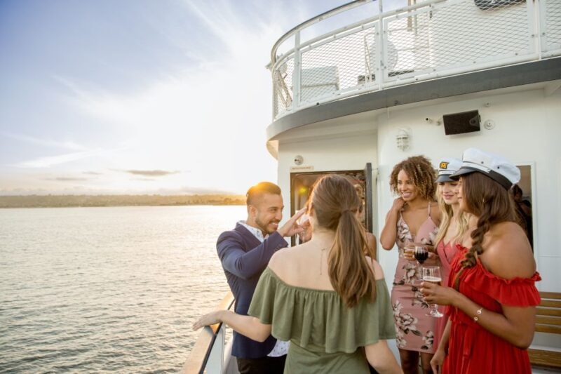 San Diego: Bay Sights and Sips Sunset Cruise - FAQ