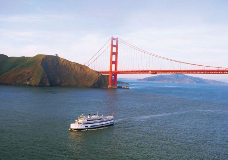 San Francisco: Christmas Day Buffet Brunch or Dinner Cruise - FAQ