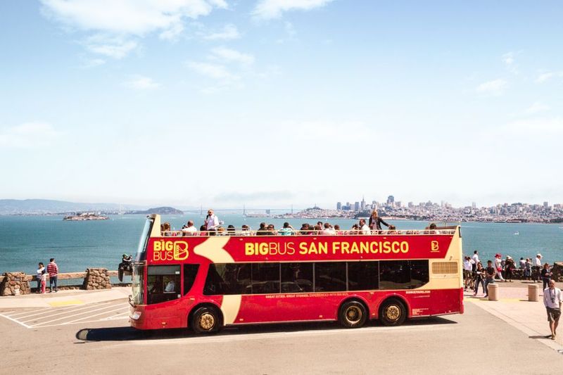 San Francisco: Hop-On Hop-Off Sightseeing Tour with 17 Stops - Smart Use of the App: Finding Stops Faster