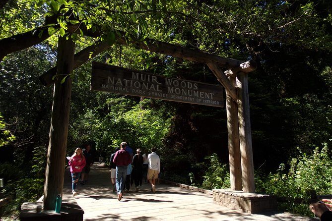 San Francisco Super Saver: Grand City Tour plus Muir Woods & Sausalito Day Trip - FAQ