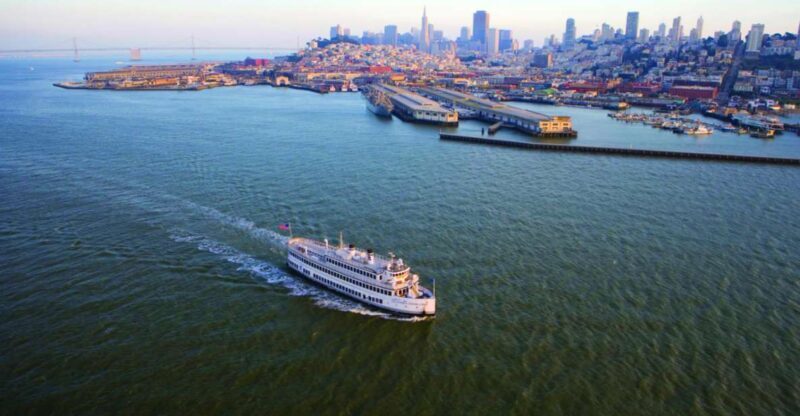 San Francisco: Thanksgiving Buffet Brunch or Dinner Cruise - The Experience for Different Types of Travelers