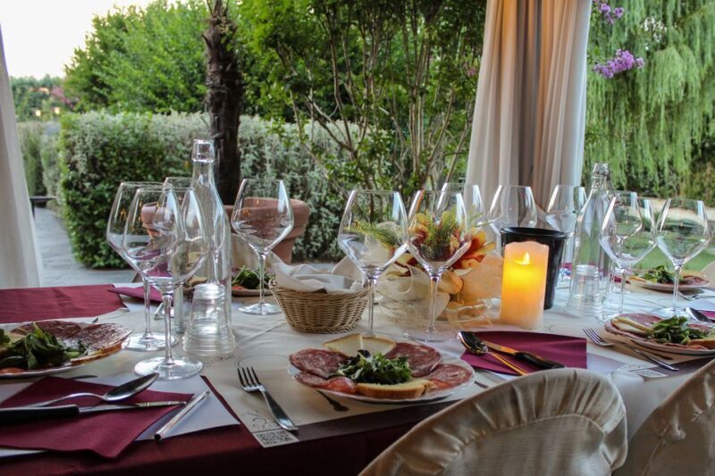 San Gimignano: Lunch or Dinner at a Winery with Wine Tasting - A Closer Look at the Experience