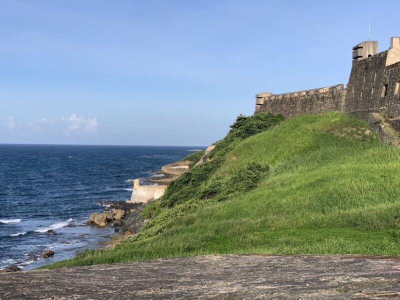 San Juan: Ghosts and Spooky History Walking Tour - The Guide and Overall Experience