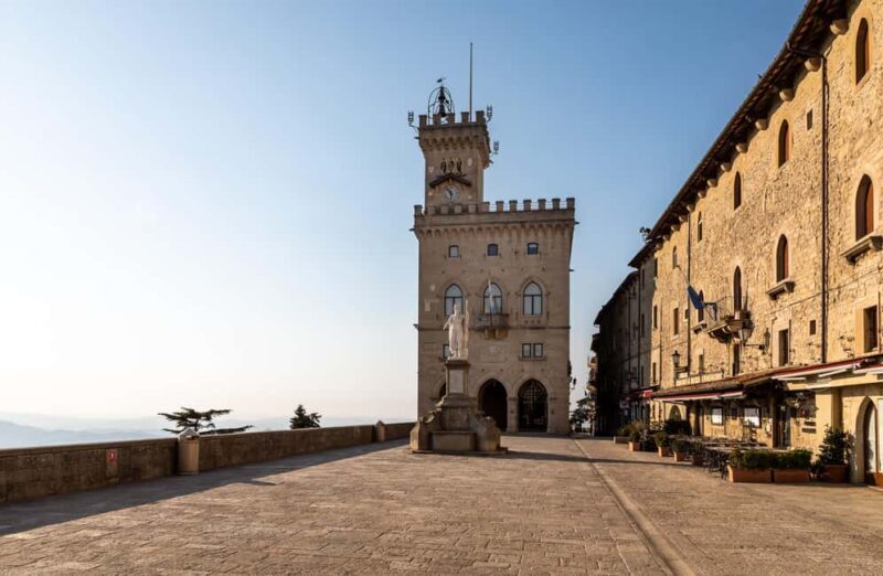 San Marino: Private Historical City Center Walking Tour - Key Points