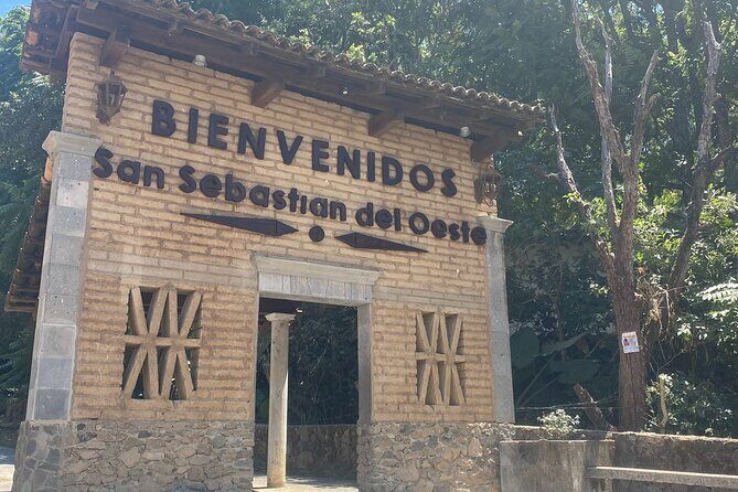 San Sebastián del Oeste, a town between mountains - Authentic Local Experiences