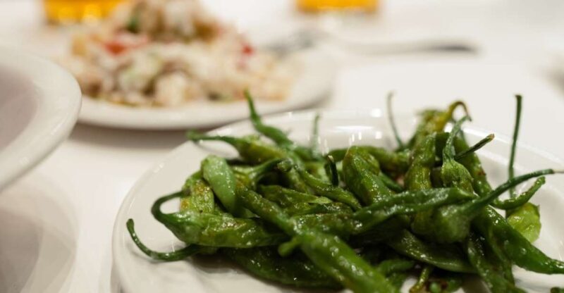 San Sebastián: Guided Food Walking Tour with Wine Tasting - A Closer Look at the Tour Experience