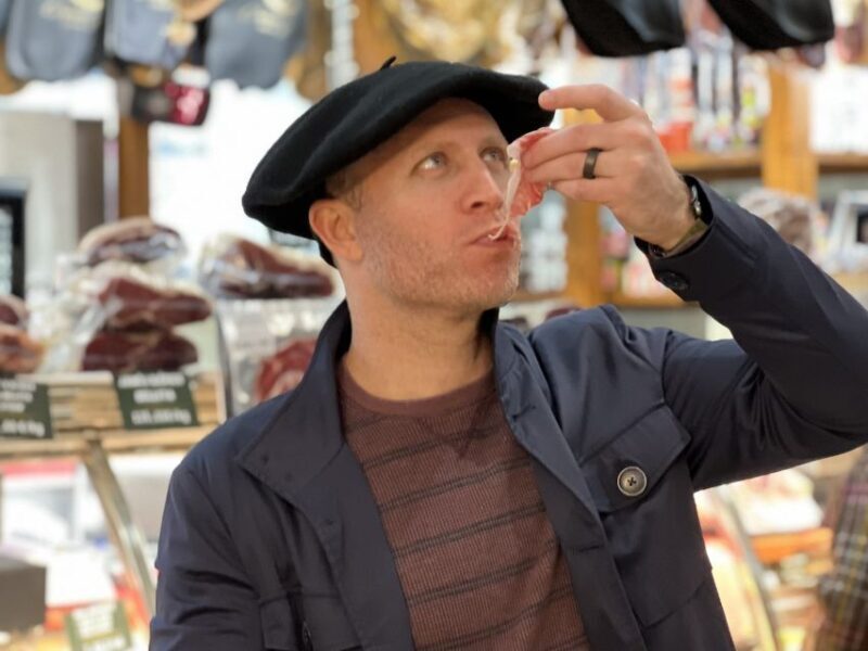 San Sebastian: Market, Pintxos and Wine Tasting Tour - A Deep Dive into the Experience