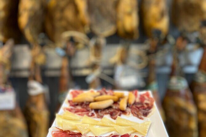 San Sebastian Pintxo Food, Wine & Market Foodie Tour(Small Group) - Managing Expectations: The Price and the Experience