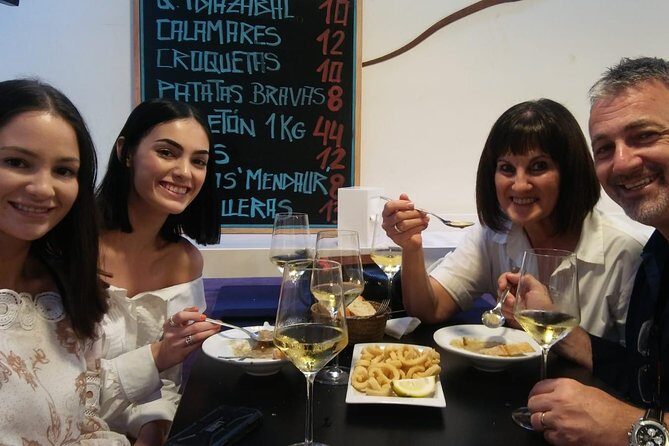 San Sebastian Pintxos Tour for Gourmets in the Old Town - A Deeper Look at the Pintxos Experience