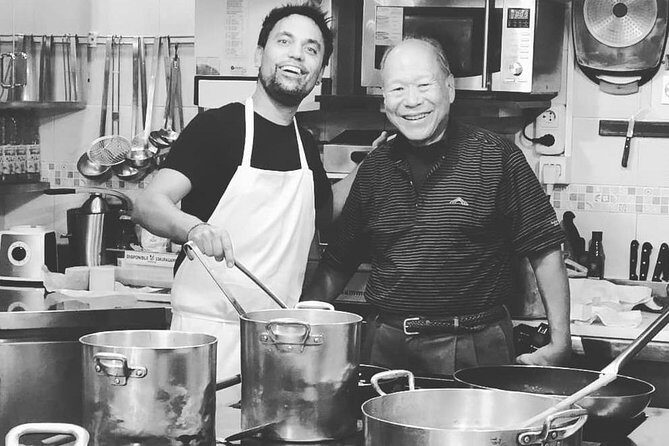 San Sebastián Private Food-Historical tour & meal at a Gastronomy Club - FAQs