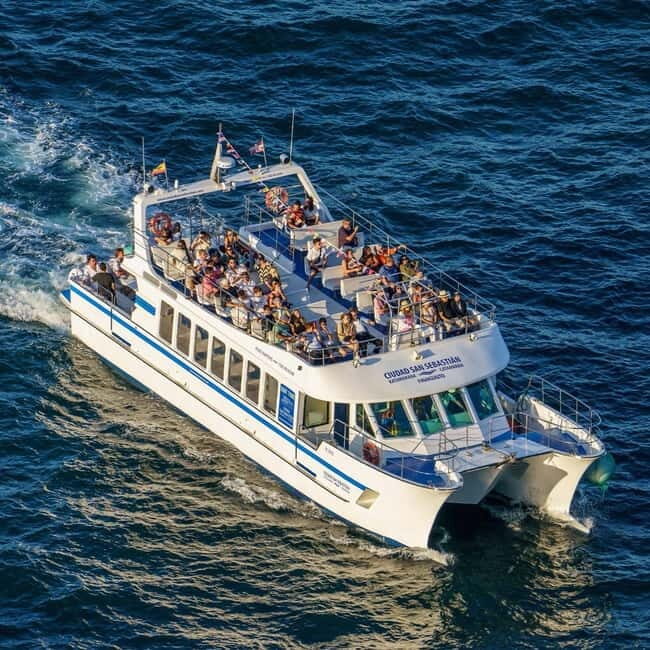 San Sebastián: Sunset from the catamaran in La Concha Bay - Key Points