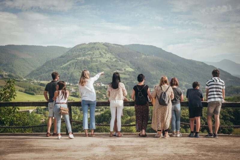 San Sebastián: Traditional Cider House Tour with Lunch - Transport and Group Size