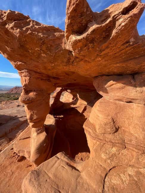 Sand Hollow: Hummer Tour with Rock Crawling & Sand Dunes - An In-Depth Look at the Sand Hollow Hummer Tour