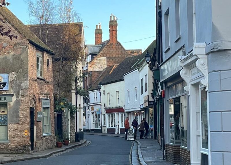 Sandwich: Private 2hr Walking Tour with a Blue Badge Guide - Key Points