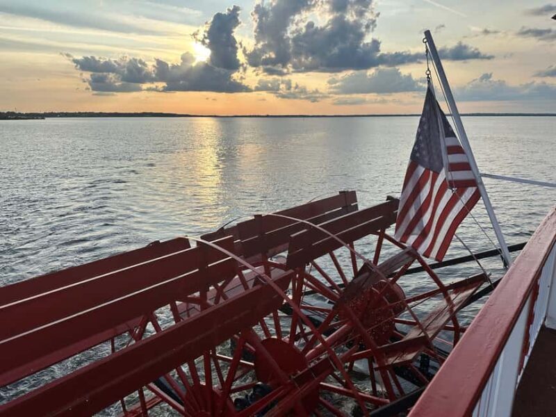 Sanford: St. Johns River Dinner Cruise with Live Music - The Sum Up