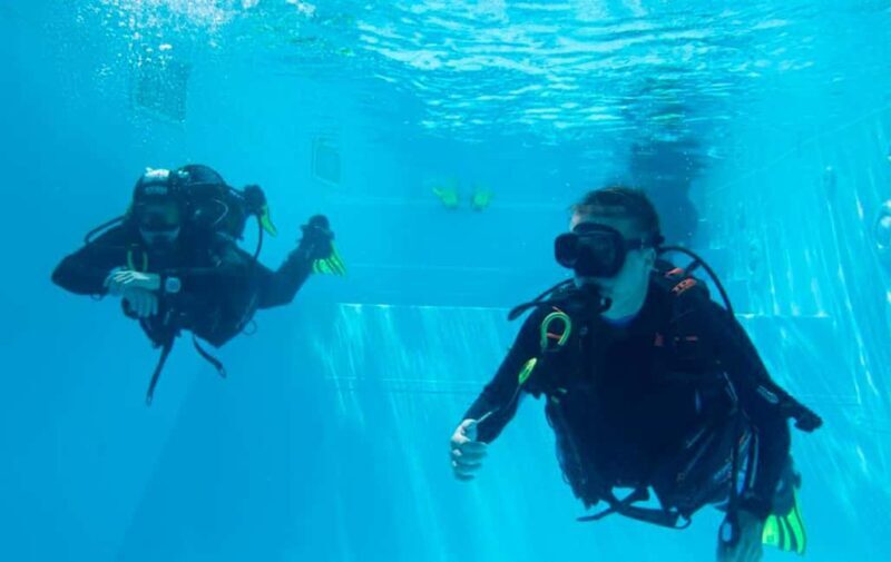 Santa Cruz: 3-Day Surf & Dive Retreat with PADI Baptism - FAQ