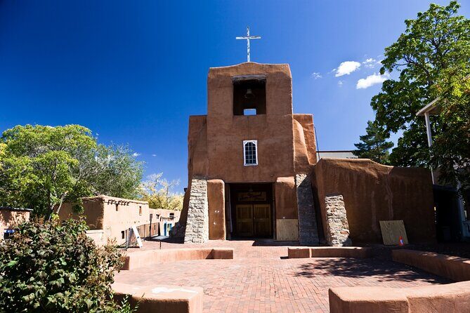 Santa Fe Historic Downtown Smart Phone Audio App Self Guided GPS Walking Tour - Who Will Love This Tour?