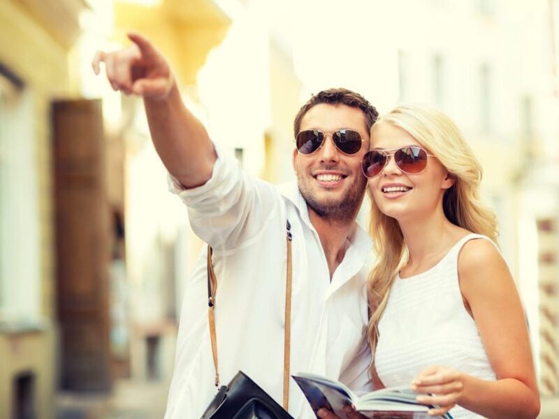 Santa Ponca: CoupleWalk, fun game and city walk for couples - Key Points