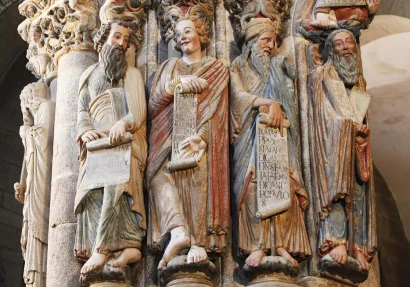 Santiago Cathedral Guided Tour with Portico de la Gloria - Who Should Consider This Tour?