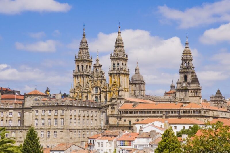 Santiago de Compostela Private Tour from Lisbon - Participating in Local Traditions