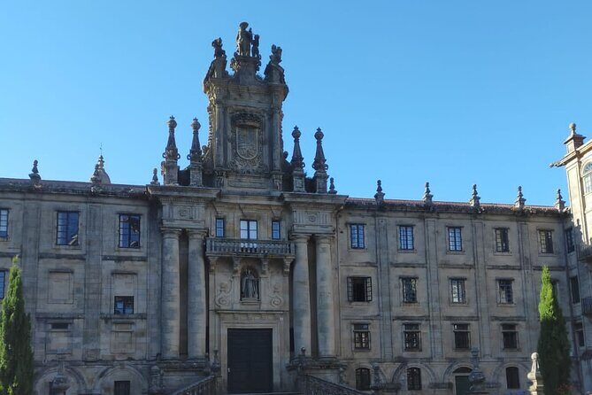 Santiago de Compostela Private Walking Tour with a Local - Who Should Consider This Tour?