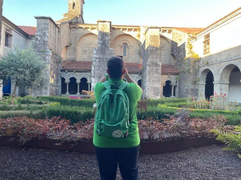 Santiago de Compostela: Tour of the Templars in Spanish - Key Points