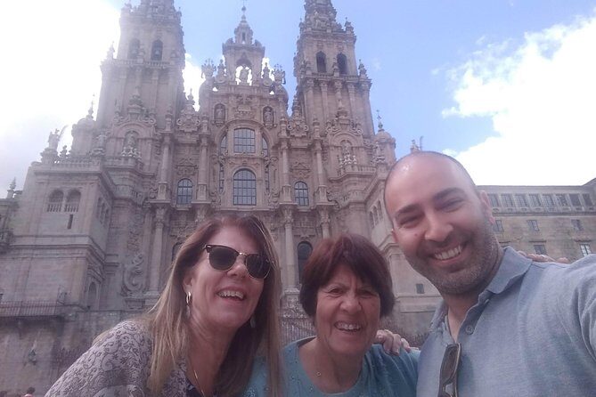 Santiago de Compostela & Valença do Minho - from Porto - Who Should Book This Tour?