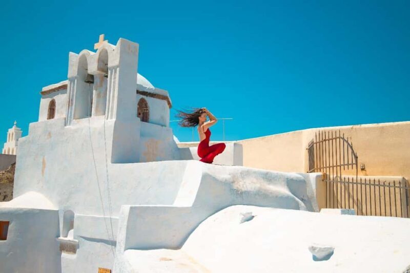 Santorini: 1H Pyrgos Village Cinematic Photoshoot Experience - Who Should Consider This Experience?
