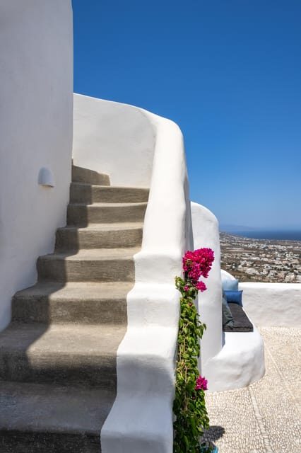 Santorini: 4-Day/3 nights Alternative historical experience - An Honest Look at the Experience