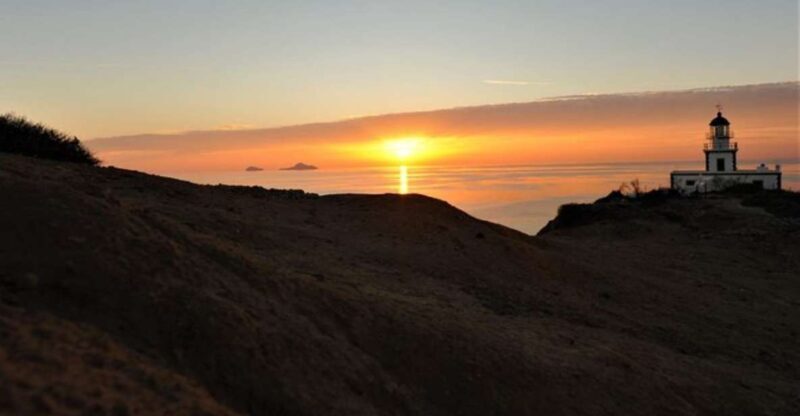 Santorini 6 Hour Custom Private Sightseeing Tour - Key Points