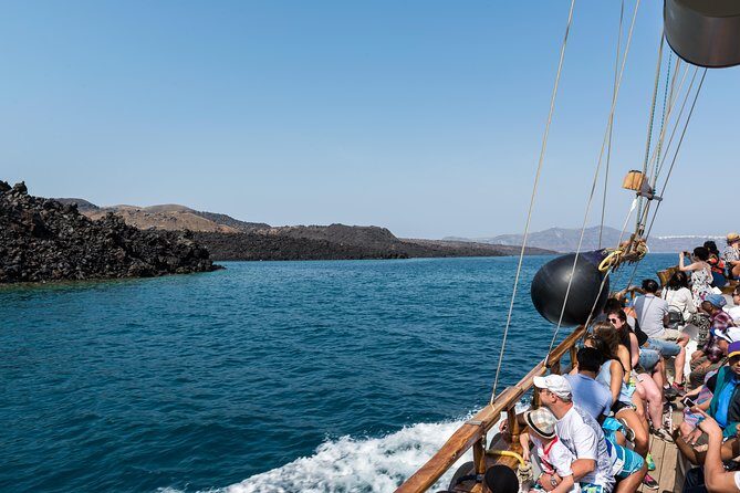 Santorini Caldera Cruise Tour (Volcano, Hot Springs, Thirassia) - FAQs