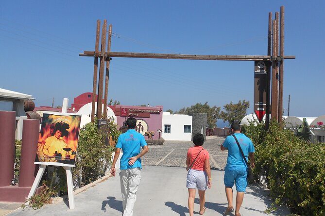 Santorini car tour with a local - Exploring Santorini in Comfort and Style