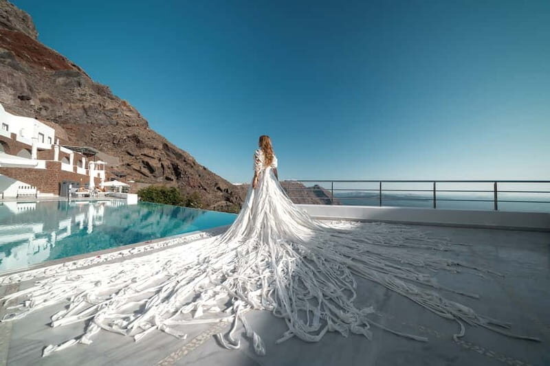 Santorini: Casual Photoshoot by Flying Dress Photo © - Visualizing the Experience