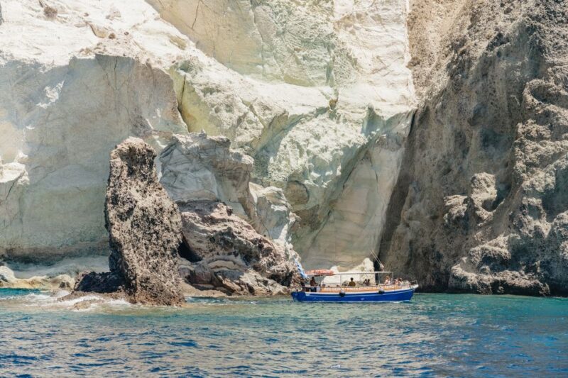 Santorini: Catamaran Tour with BBQ Dinner, Drinks, and Music - Final Thoughts