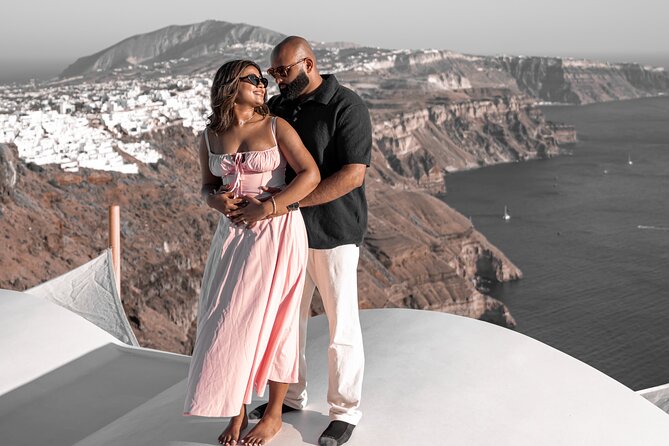 Santorini: Customized Private Photoshoot Walk in Oia - After the Shoot: Orientation on Where to Eat, Shop, and Explore