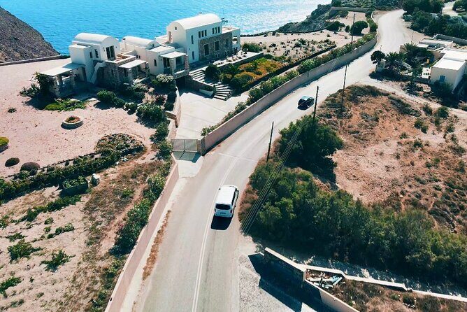 Santorini Elegance:Premium Transfer Services for Airport and Port - What Is Santorini Elegance Transfer Service?